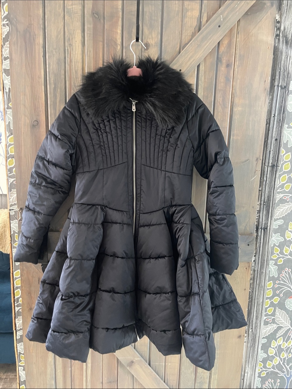 Women's Jacket winter figure flattering style warm parka